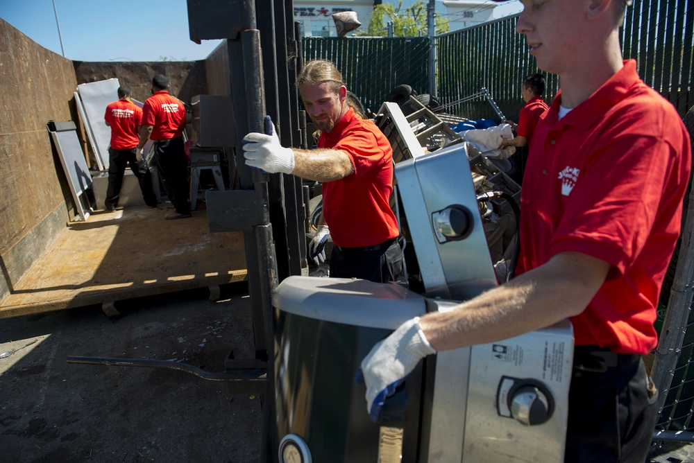 Full property cleanout underway in San Gregorio